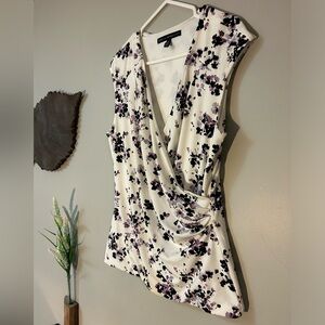 3 for 40$ WHBM Lines Stretch Cross Body Top